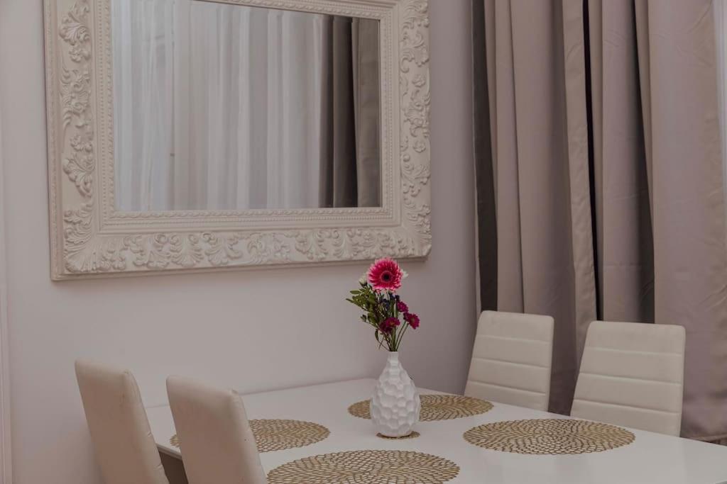 Modern Stylish Comfortable 2 Bedroom Apartment Vienna Luaran gambar